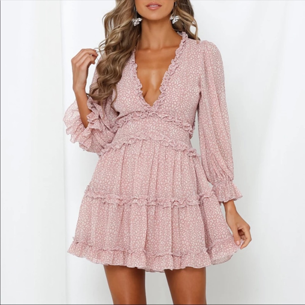 Pink cut out v neck chiffon dress